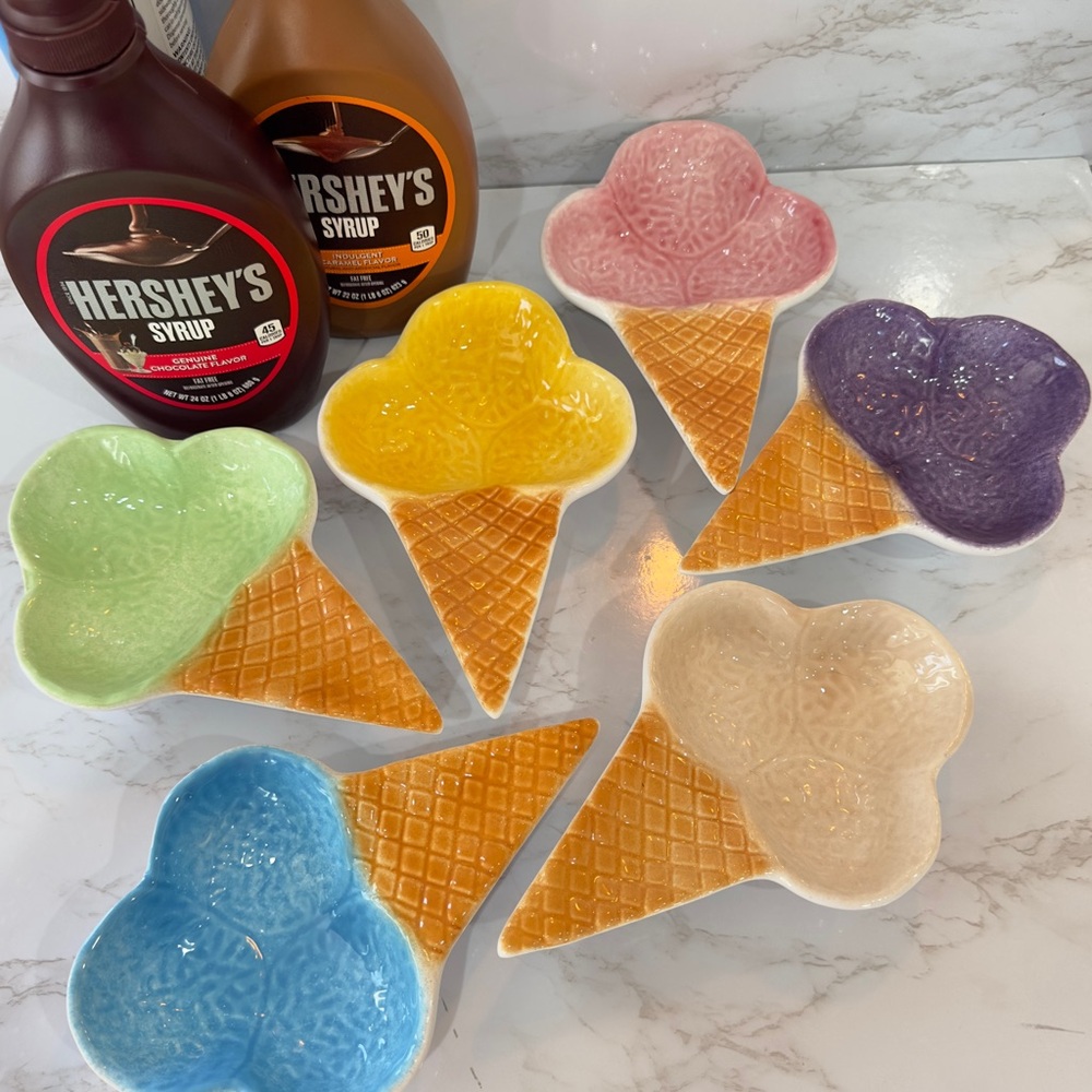 Vintage Horchow Italy Ice Cream Cone Shaped Multicolored Pastel Dessert Dishes